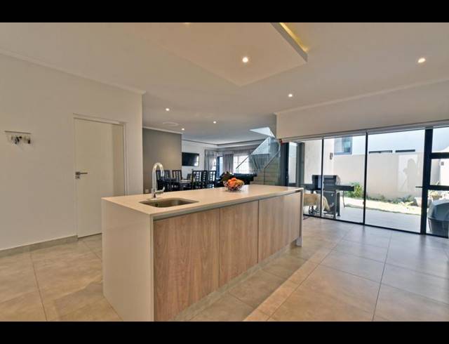 3 BEDROOM CLUSTER FOR SALE IN ASPEN HILLS NATURE ESTATE